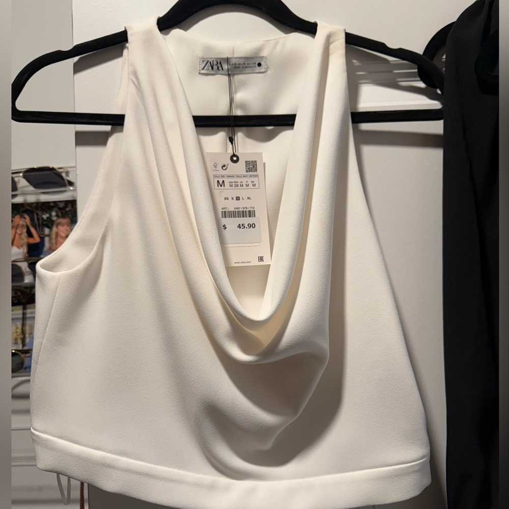 Zara scoop tank back zipper top